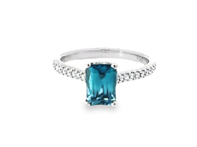 2.20 ct Blue Zircon and Diamond Ring