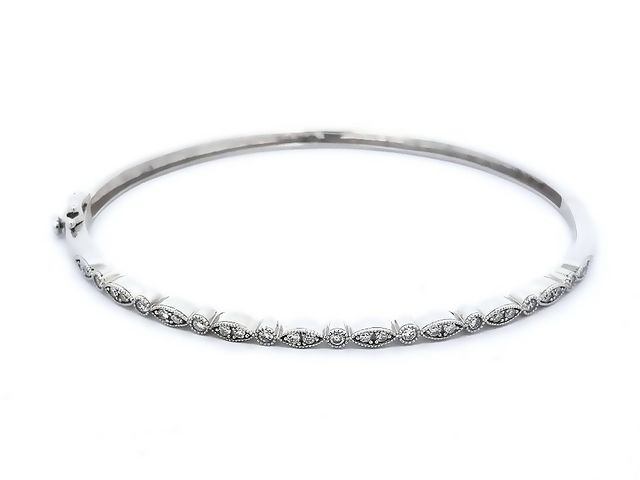 0.50 ctw Diamond Bangle