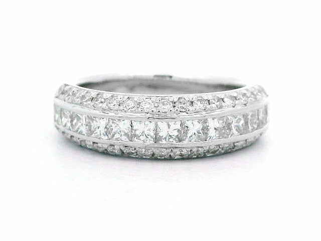 Ladies Diamond Ring