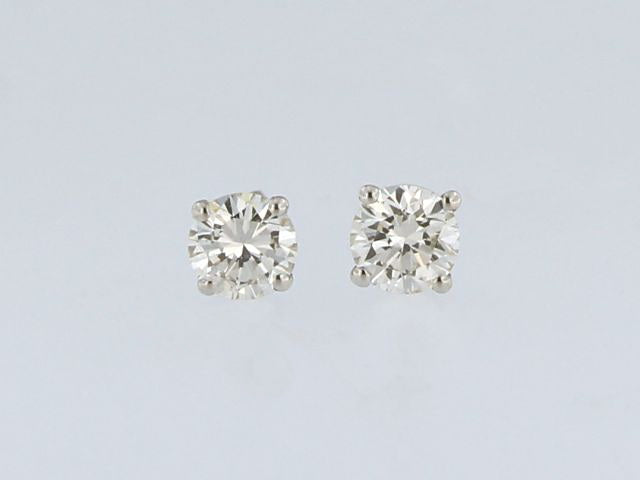 0.50 ctw Diamond Studs