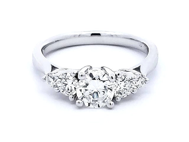 18kt 1.15ctw Diamond Ring