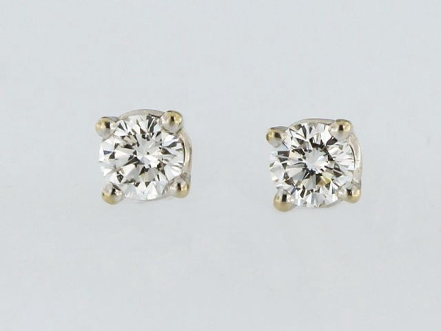 0.50 ctw Canadian Diamond Earrings