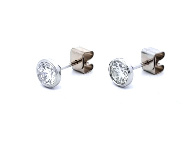 0.44 ctw Diamond Studs