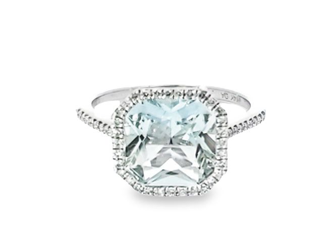 Aquamarine & Diamond Ring