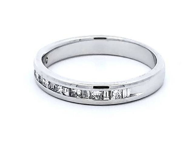 .25ctw Diamond Band